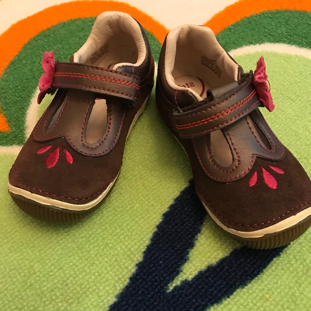 Stride Rite Memory Foam Girls Saddle shoes